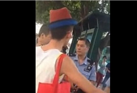 一百块钱都不给我