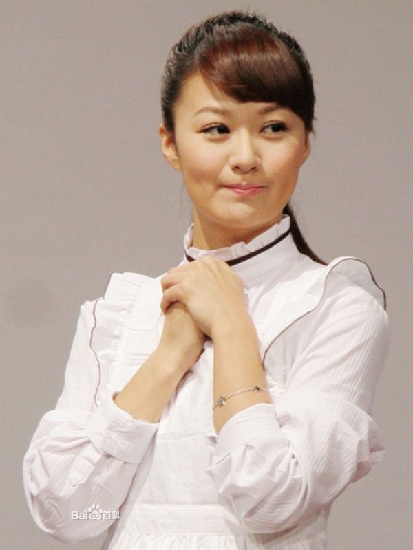 陈密,别名密密,外号小喇叭,出生于1986年11月14日,辽宁卫视节目主持人
